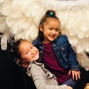 Meet your Posher, Isabel